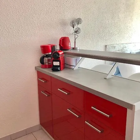 Cap Capistol Avec Terrasse, Vue Port Appartement *